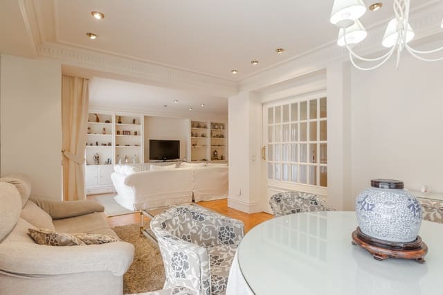 4 soveværelse Lejlighed til salg i Pamplona / Iruña - € 519.000 (Ref: 9855169)