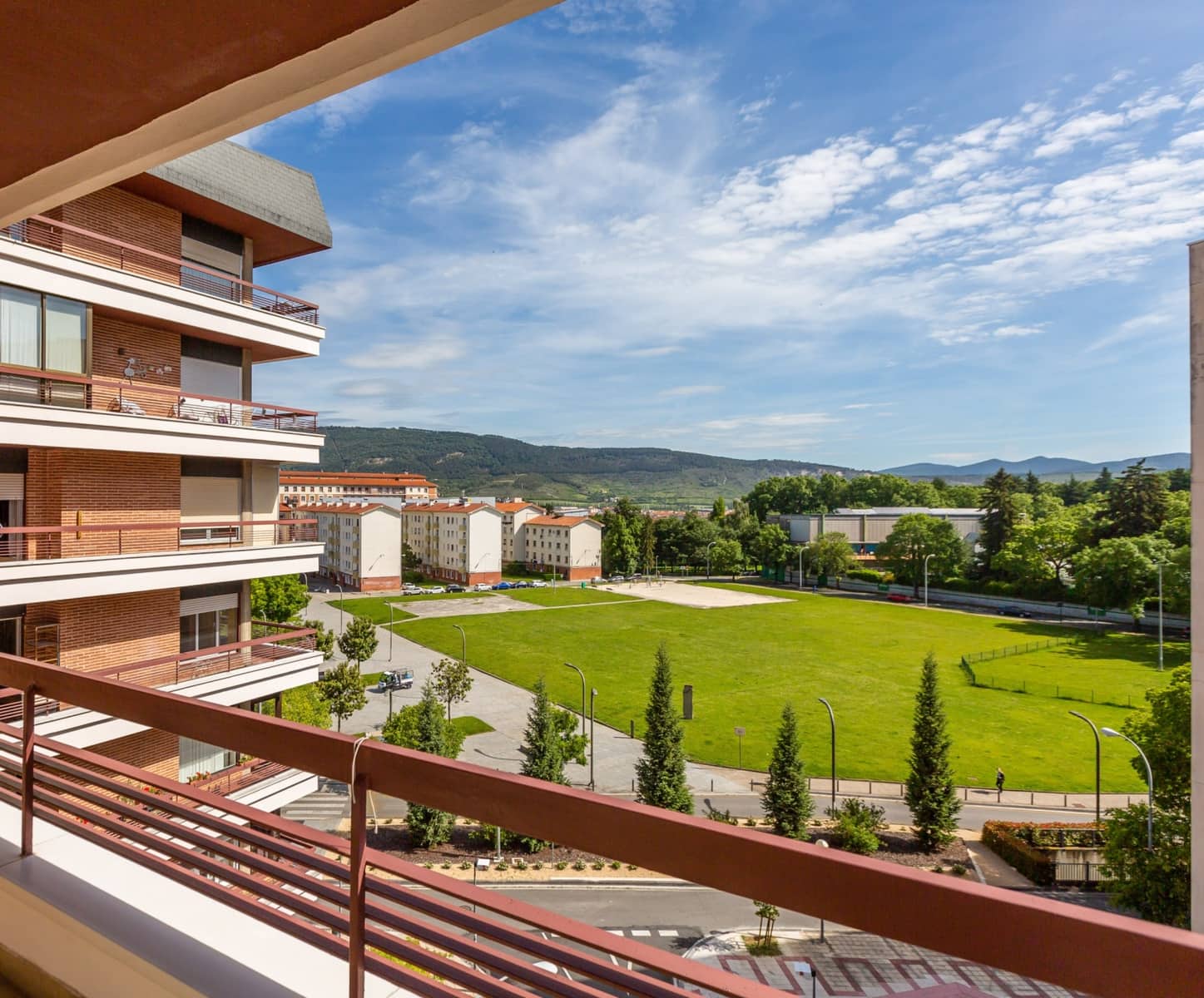 4 bedroom Flat for sale in Pamplona / Iruna - € 519,000 (Ref: 9855169)