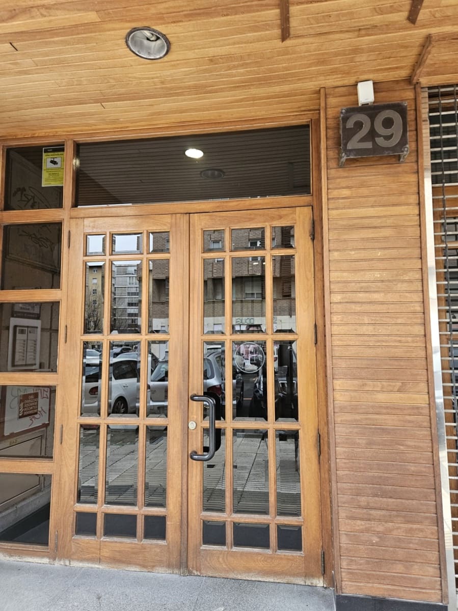Garage for sale in Pamplona / Iruna - € 29,500 (Ref: 9859641)