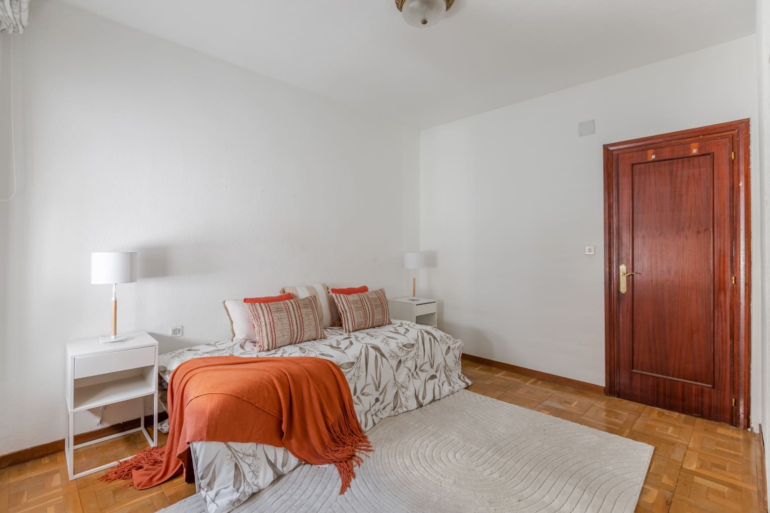 4 bedroom Flat for sale in Pamplona / Iruna - € 415,000 (Ref: 9861663)