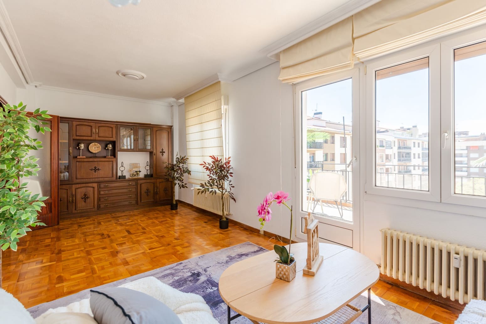 4 bedroom Flat for sale in Pamplona / Iruna - € 415,000 (Ref: 9861663)