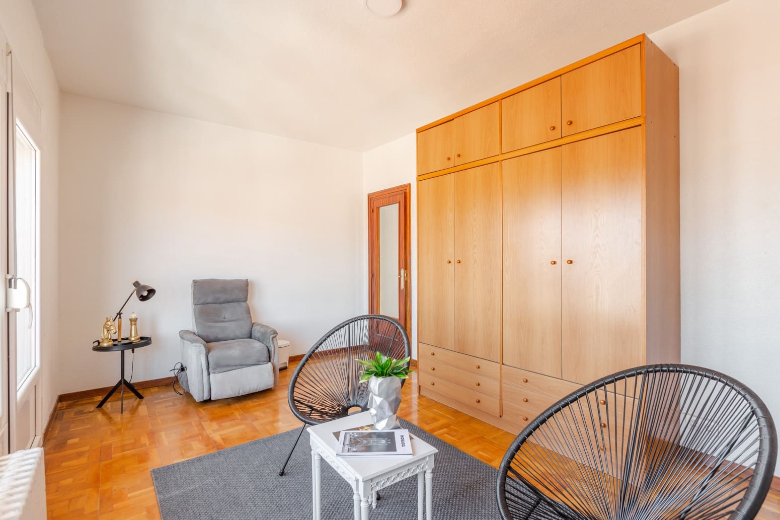 4 bedroom Flat for sale in Pamplona / Iruna - € 415,000 (Ref: 9861663)