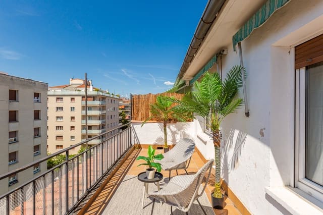 4 slaapkamer Flat te koop in Pamplona - € 415.000 (Ref: 9861663)