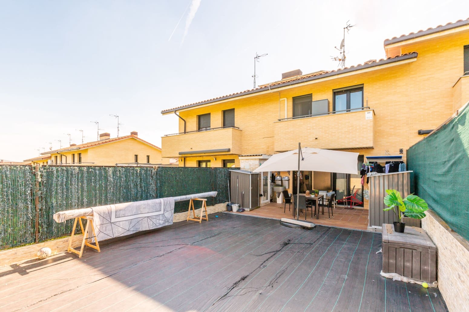 4 bedroom Villa for sale in Noain with garage - € 459,000 (Ref: 9861664)