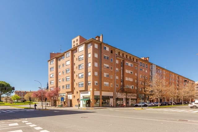 3 sypialnia Mieszkanie na sprzedaż w Pampeluna z garażem - 297 000 € (Ref: 9864787)