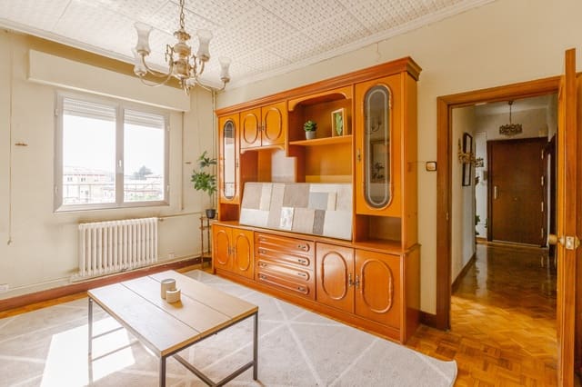 3 sypialnia Mieszkanie na sprzedaż w Pampeluna - 189 900 € (Ref: 9873075)