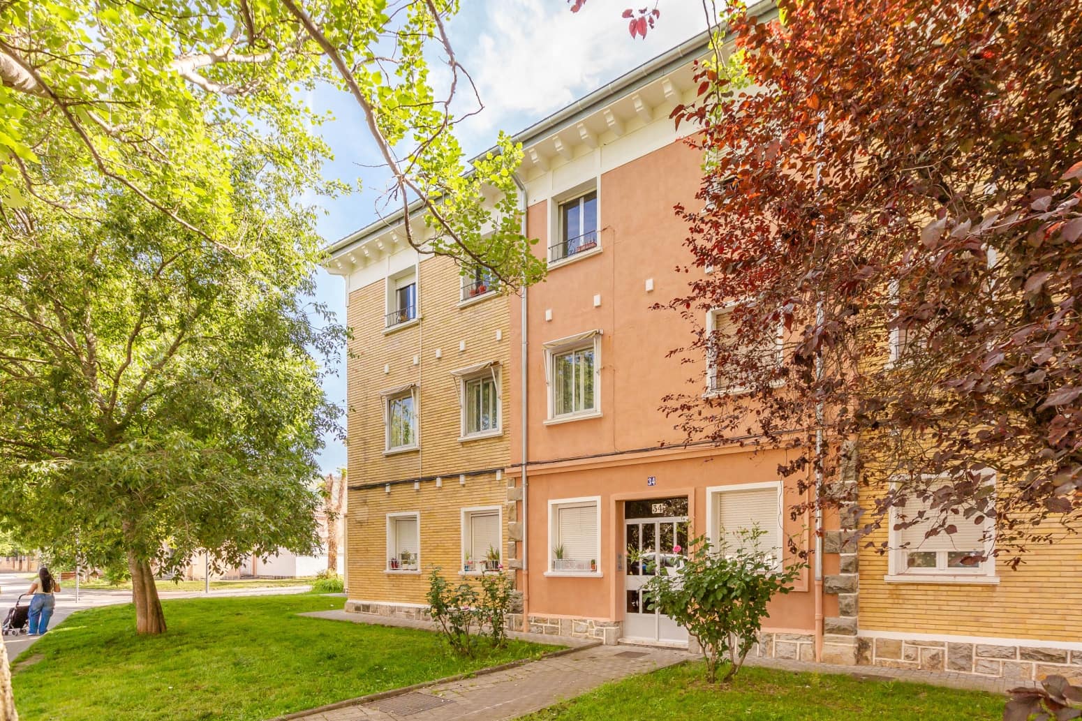 3 bedroom Flat for sale in Pamplona / Iruna - € 189,900 (Ref: 9873075)