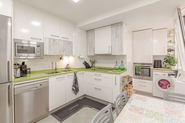 3 sypialnia Mieszkanie na sprzedaż w Pampeluna z garażem - 330 000 € (Ref: 9875804)