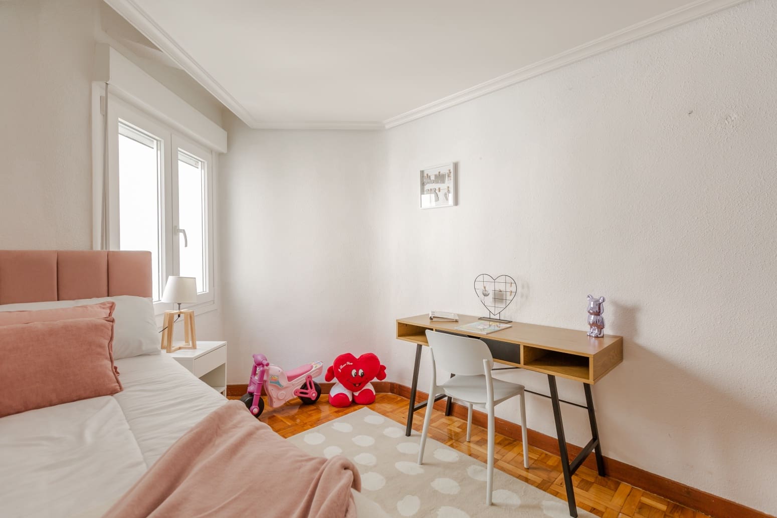 3 bedroom Flat for sale in Pamplona / Iruna - € 215,000 (Ref: 9875806)