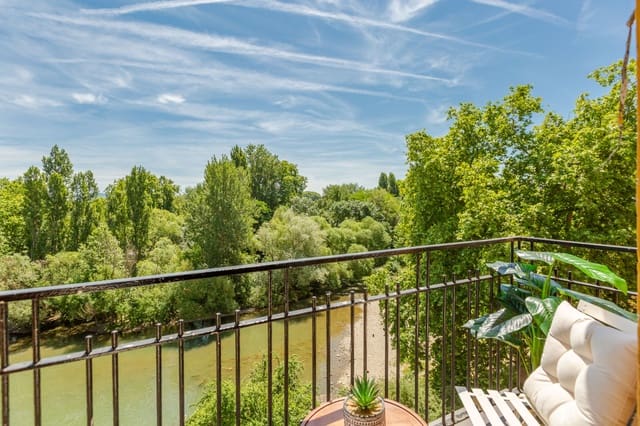 3 sypialnia Mieszkanie na sprzedaż w Pampeluna - 215 000 € (Ref: 9875806)