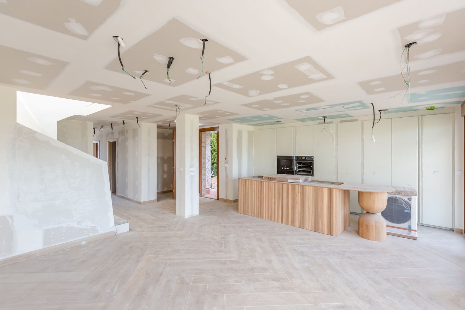 5 bedroom Villa for sale in Cordovilla with garage - € 794,900 (Ref: 9878171)