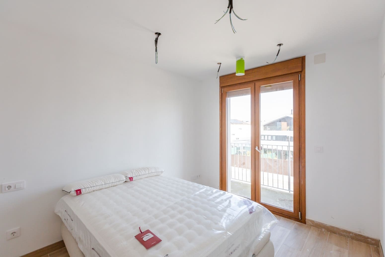 5 bedroom Villa for sale in Cordovilla with garage - € 794,900 (Ref: 9878171)