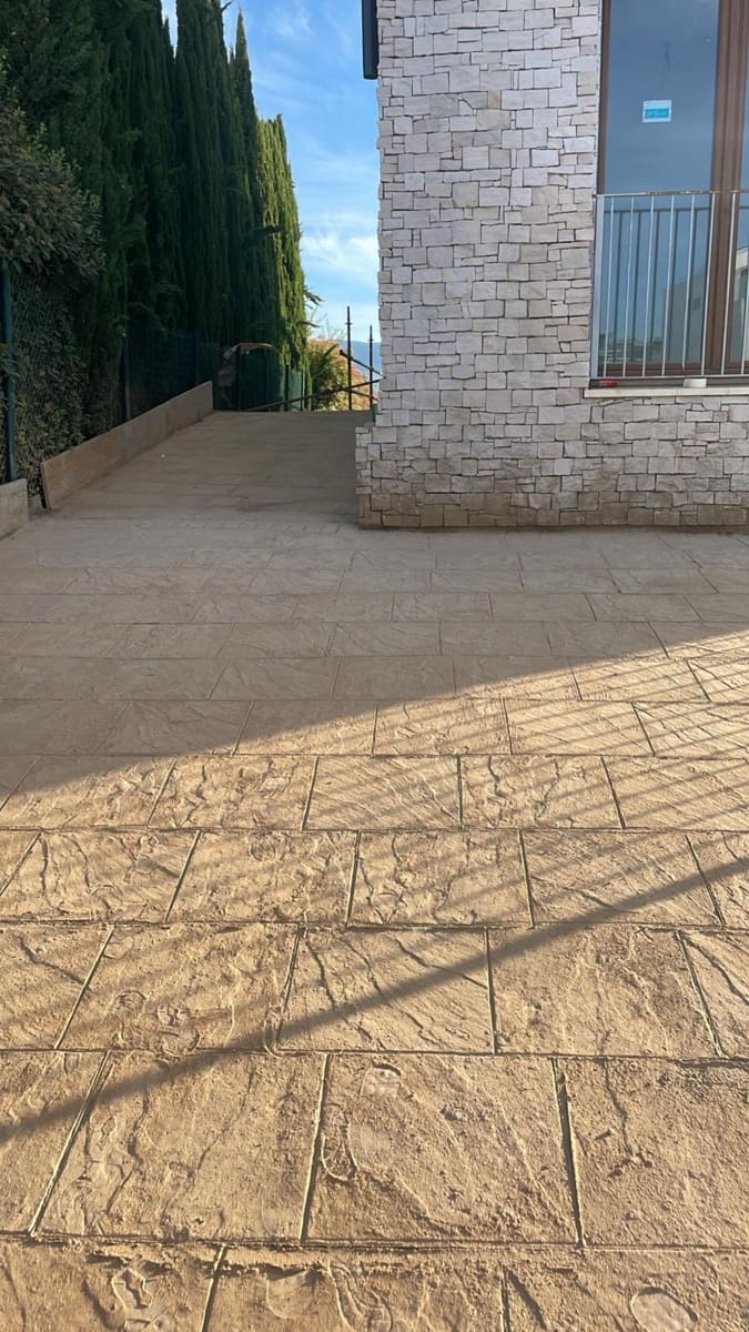 5 bedroom Villa for sale in Cordovilla with garage - € 794,900 (Ref: 9878171)
