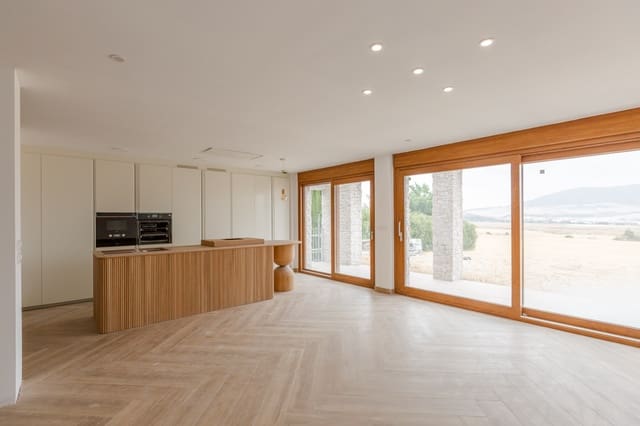 Chalet de 5 habitaciones en Cordovilla, Galar en venta con garaje - 779.900 € (Ref: 9878171)