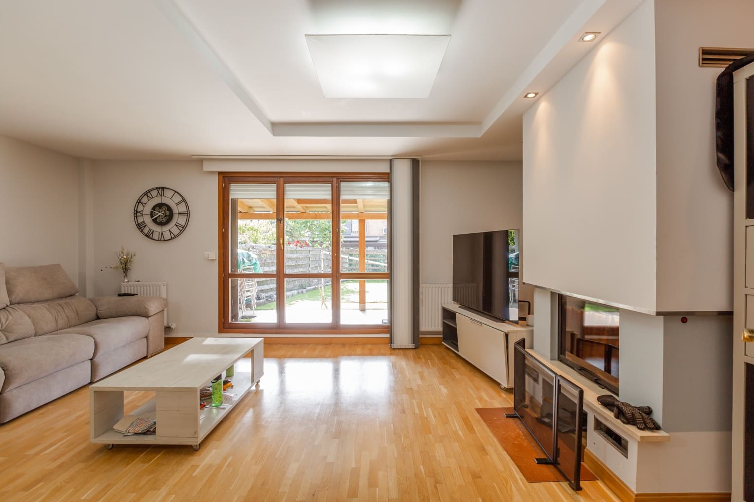 4 bedroom Villa for sale in Berrioplano with garage - € 430,000 (Ref: 9880702)