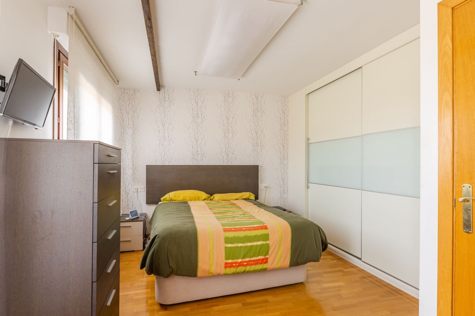 4 bedroom Villa for sale in Berrioplano with garage - € 430,000 (Ref: 9880702)