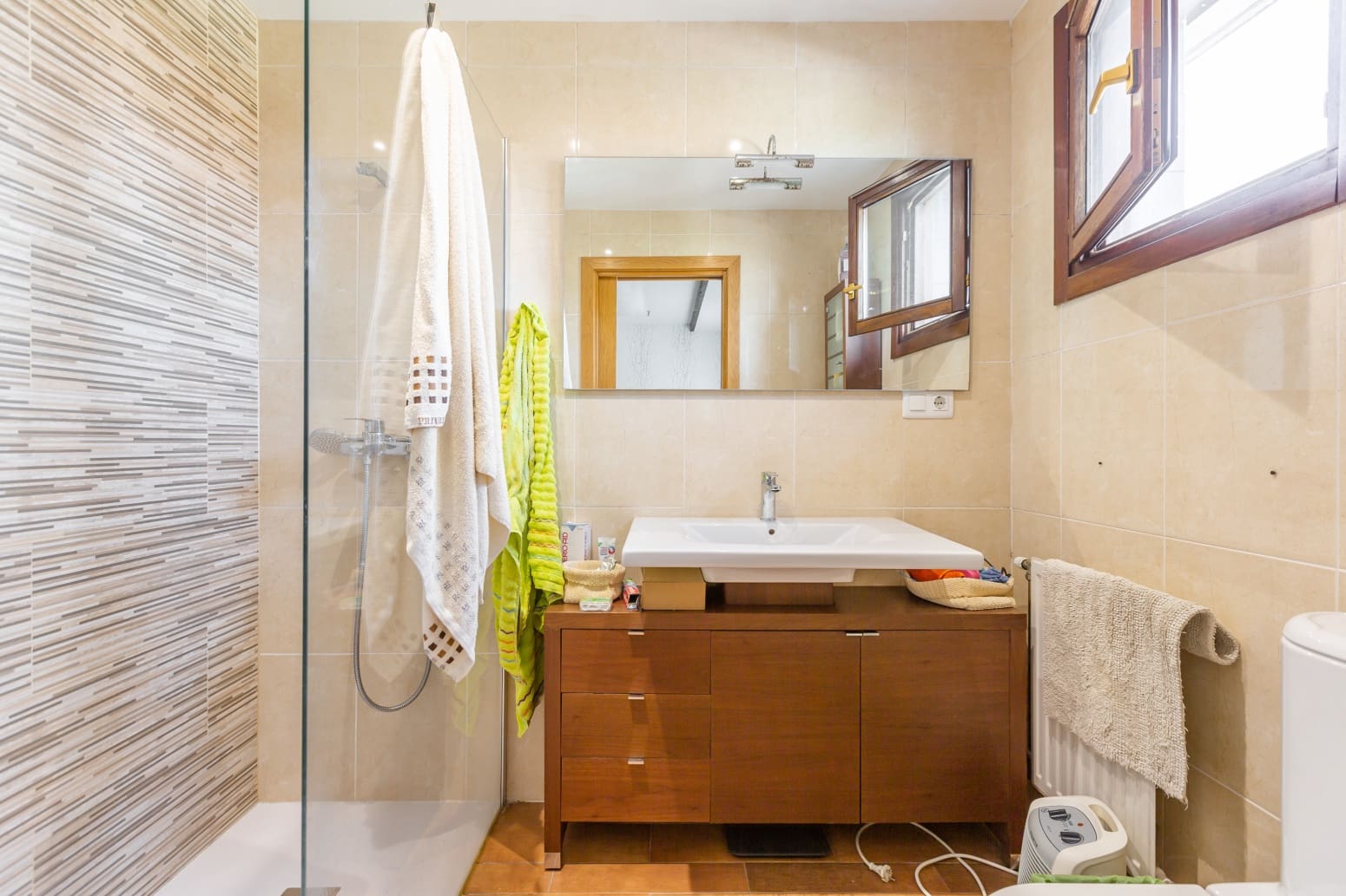 4 bedroom Villa for sale in Berrioplano with garage - € 430,000 (Ref: 9880702)