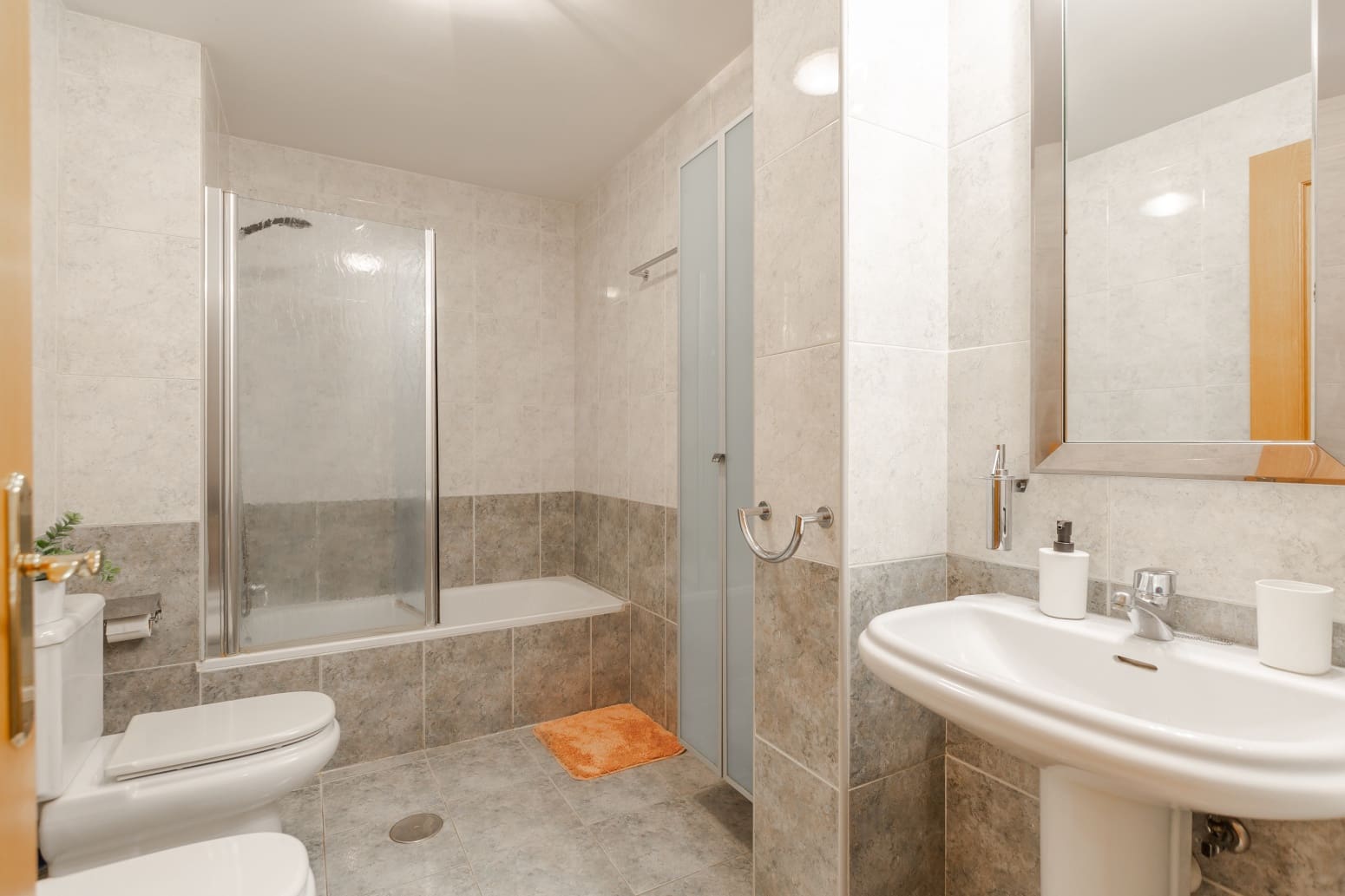 1 bedroom Flat for sale in Pamplona / Iruna - € 184,500 (Ref: 9880703)