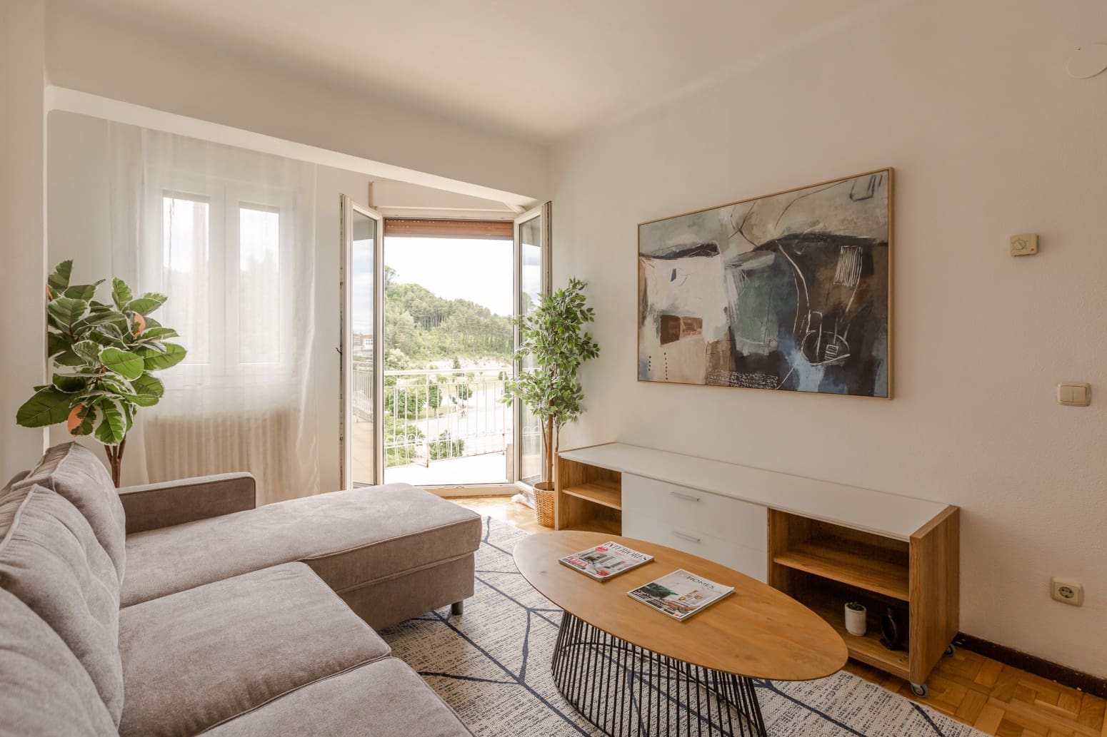 4 bedroom Flat for sale in Pamplona / Iruna - € 210,000 (Ref: 9880704)