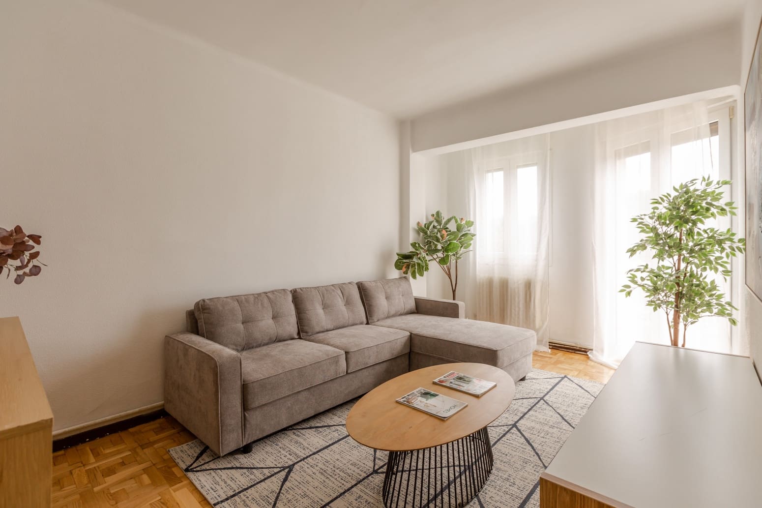 4 bedroom Flat for sale in Pamplona / Iruna - € 210,000 (Ref: 9880704)