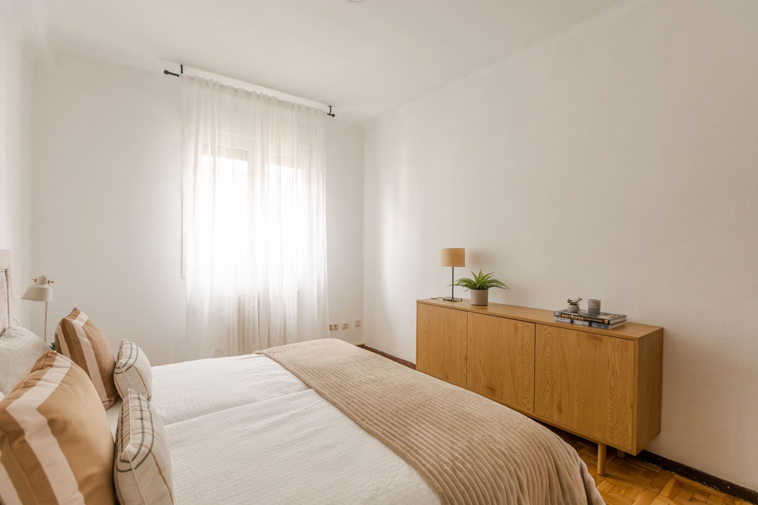 4 bedroom Flat for sale in Pamplona / Iruna - € 210,000 (Ref: 9880704)