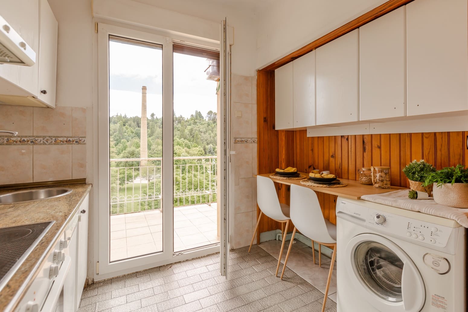 4 bedroom Flat for sale in Pamplona / Iruna - € 210,000 (Ref: 9880704)