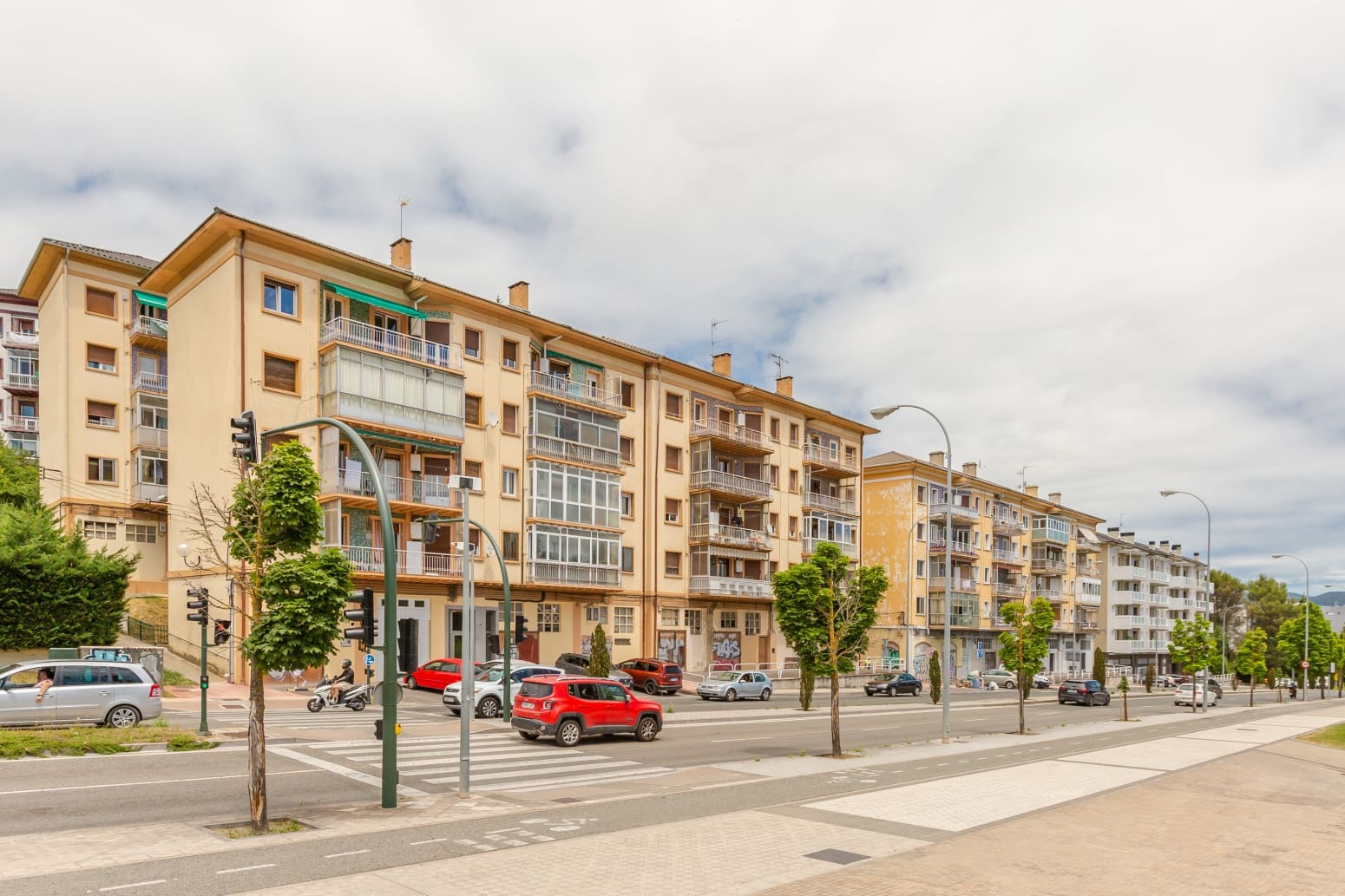 4 bedroom Flat for sale in Pamplona / Iruna - € 210,000 (Ref: 9880704)