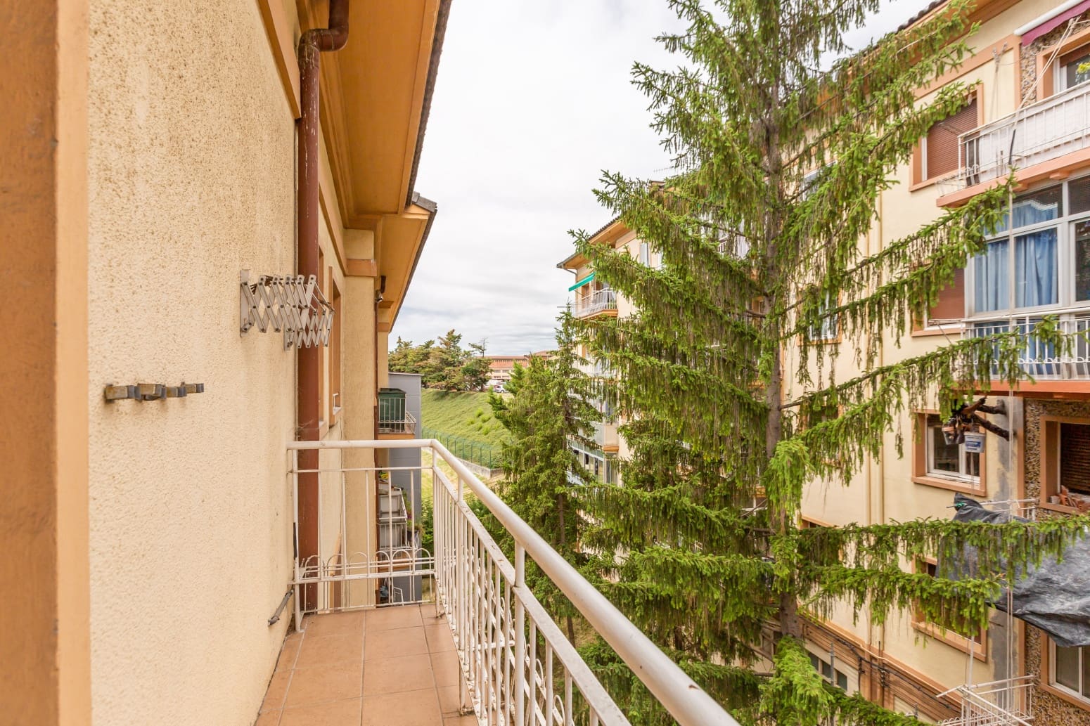 4 bedroom Flat for sale in Pamplona / Iruna - € 210,000 (Ref: 9880704)