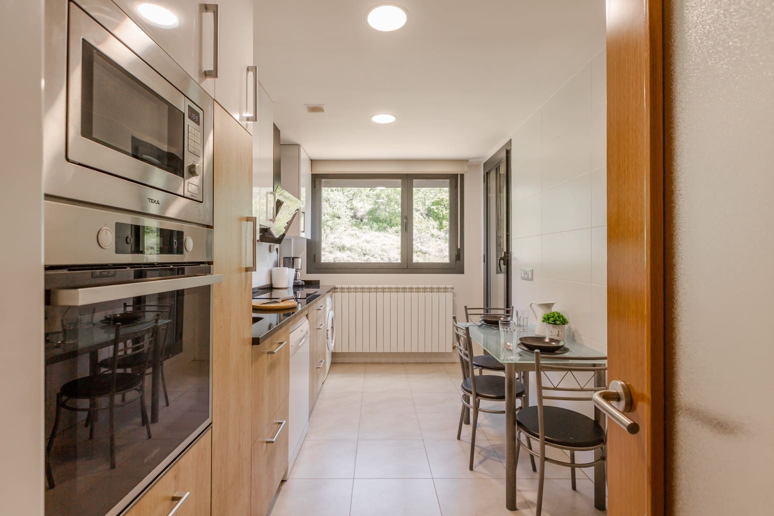 2 bedroom Flat for sale in Huarte with garage - € 339,000 (Ref: 9880705)