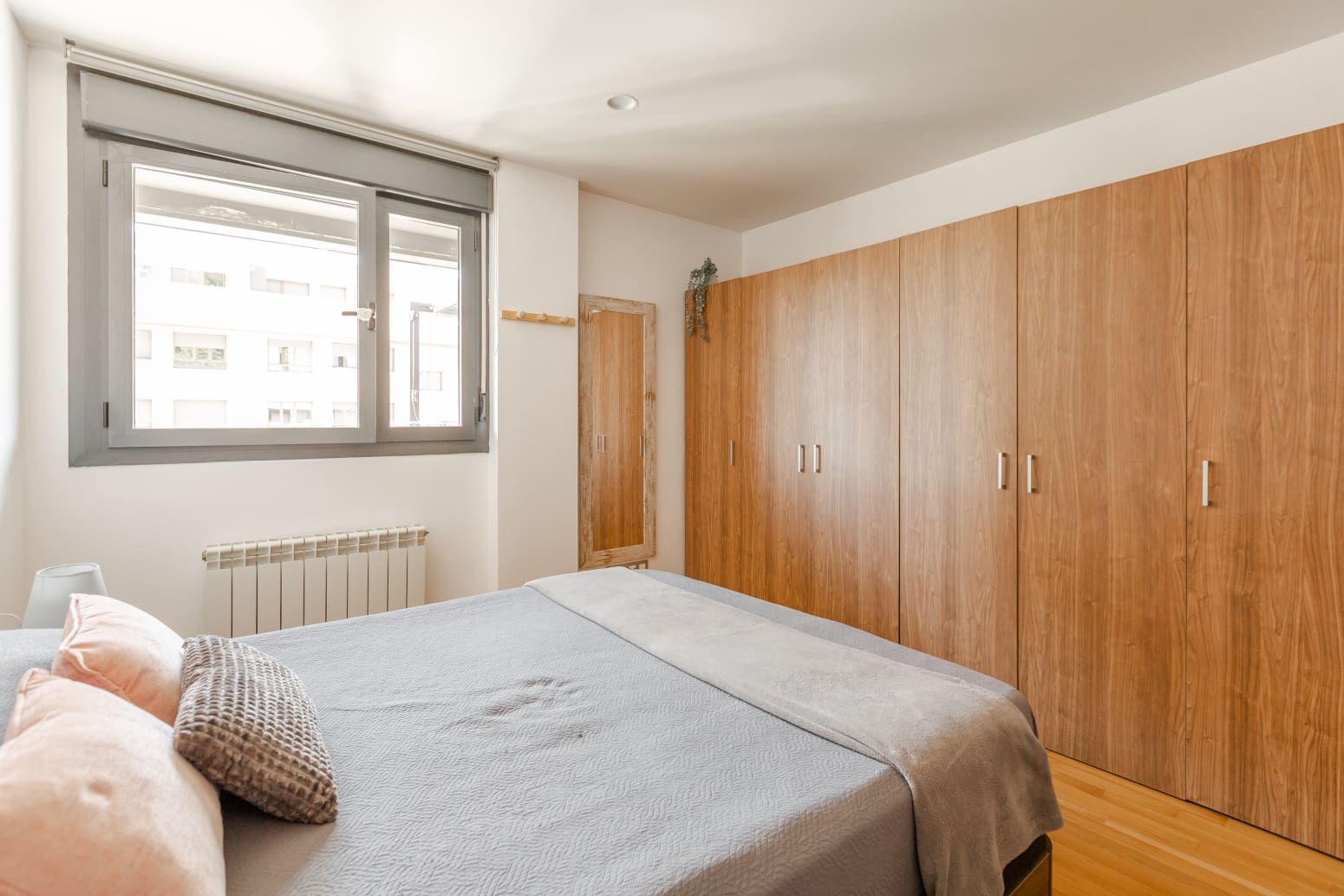 2 bedroom Flat for sale in Huarte with garage - € 339,000 (Ref: 9880705)