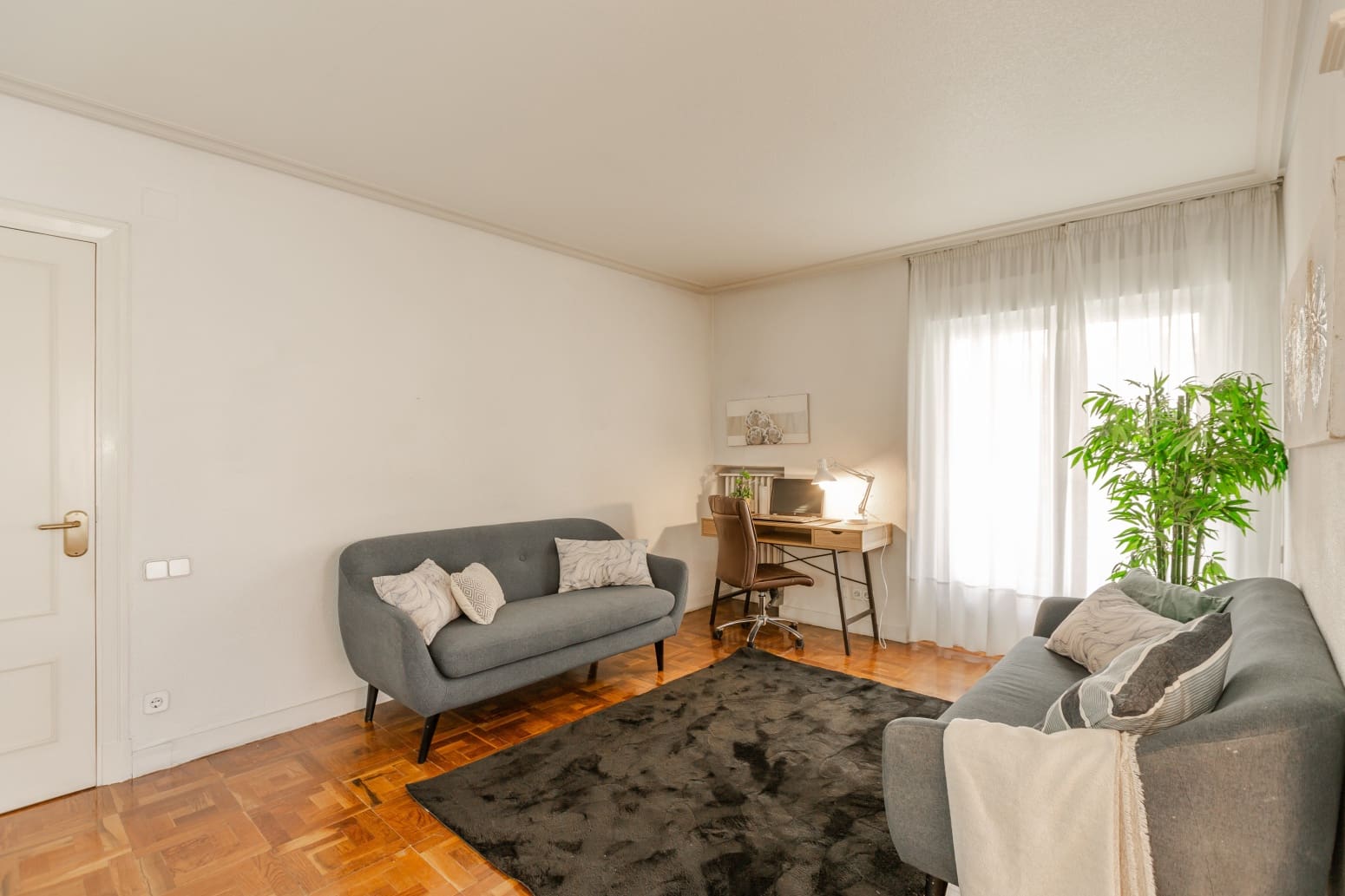 5 soveværelse Lejlighed til salg i Pamplona / Iruna med garage - € 464.000 (Ref: 9884254)