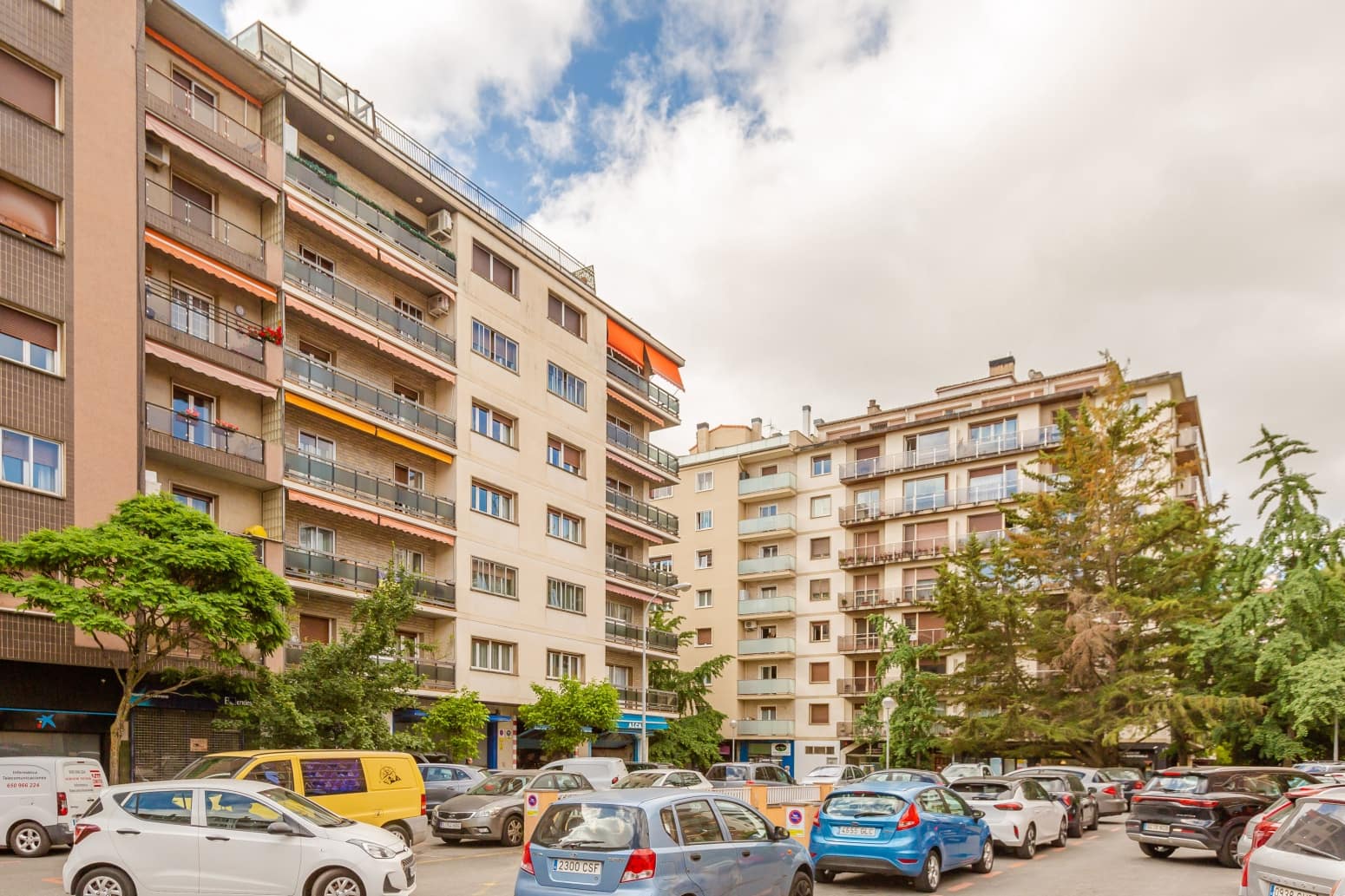 5 soveværelse Lejlighed til salg i Pamplona / Iruna med garage - € 464.000 (Ref: 9884254)