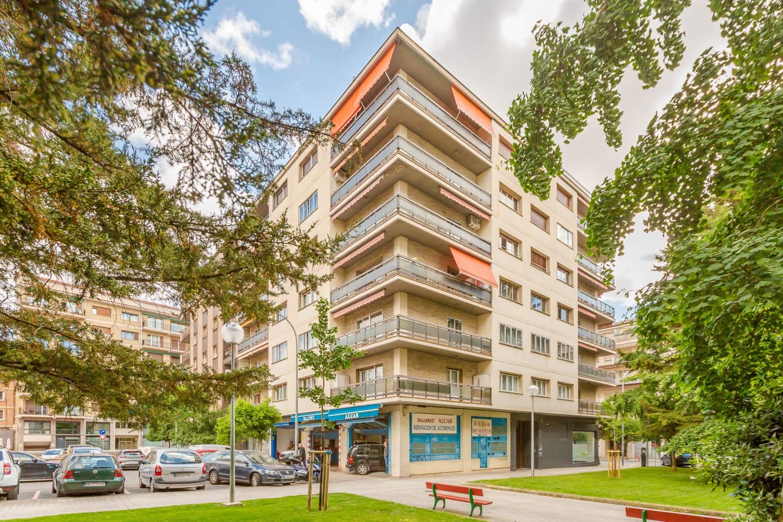 5 soveværelse Lejlighed til salg i Pamplona / Iruna med garage - € 464.000 (Ref: 9884254)