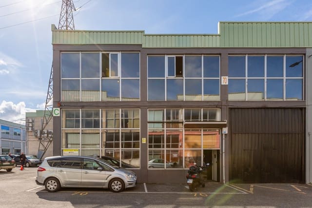 Local Commercial à vendre à Berriozar - 395 000 € (Ref: 9884255)