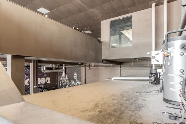 Local Commercial à vendre à Berriozar - 395 000 € (Ref: 9884255)