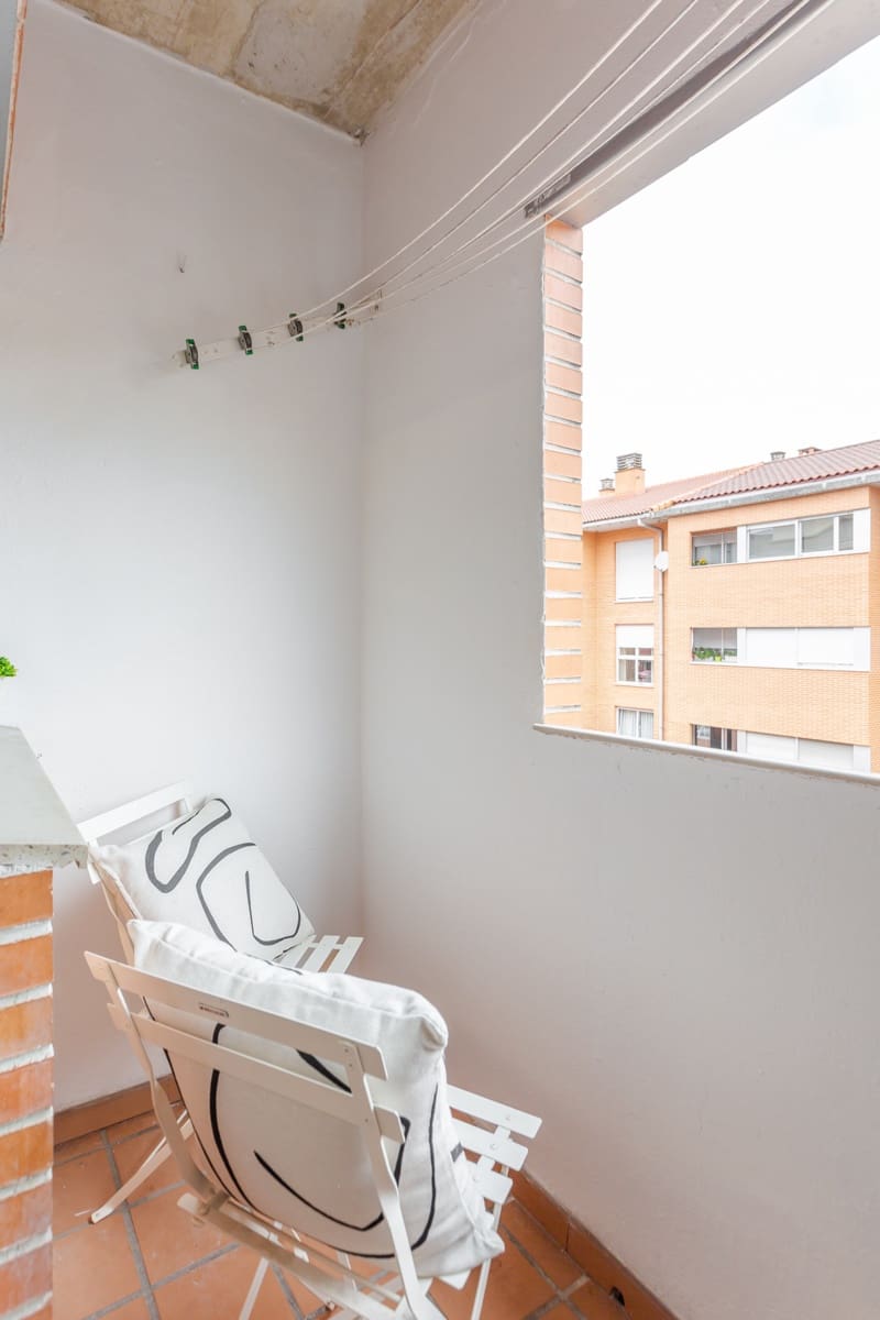 2 makuuhuone Asunto myytävänä paikassa Pamplona mukana 
autotalli - 220 000 € (Ref: 9891856)
