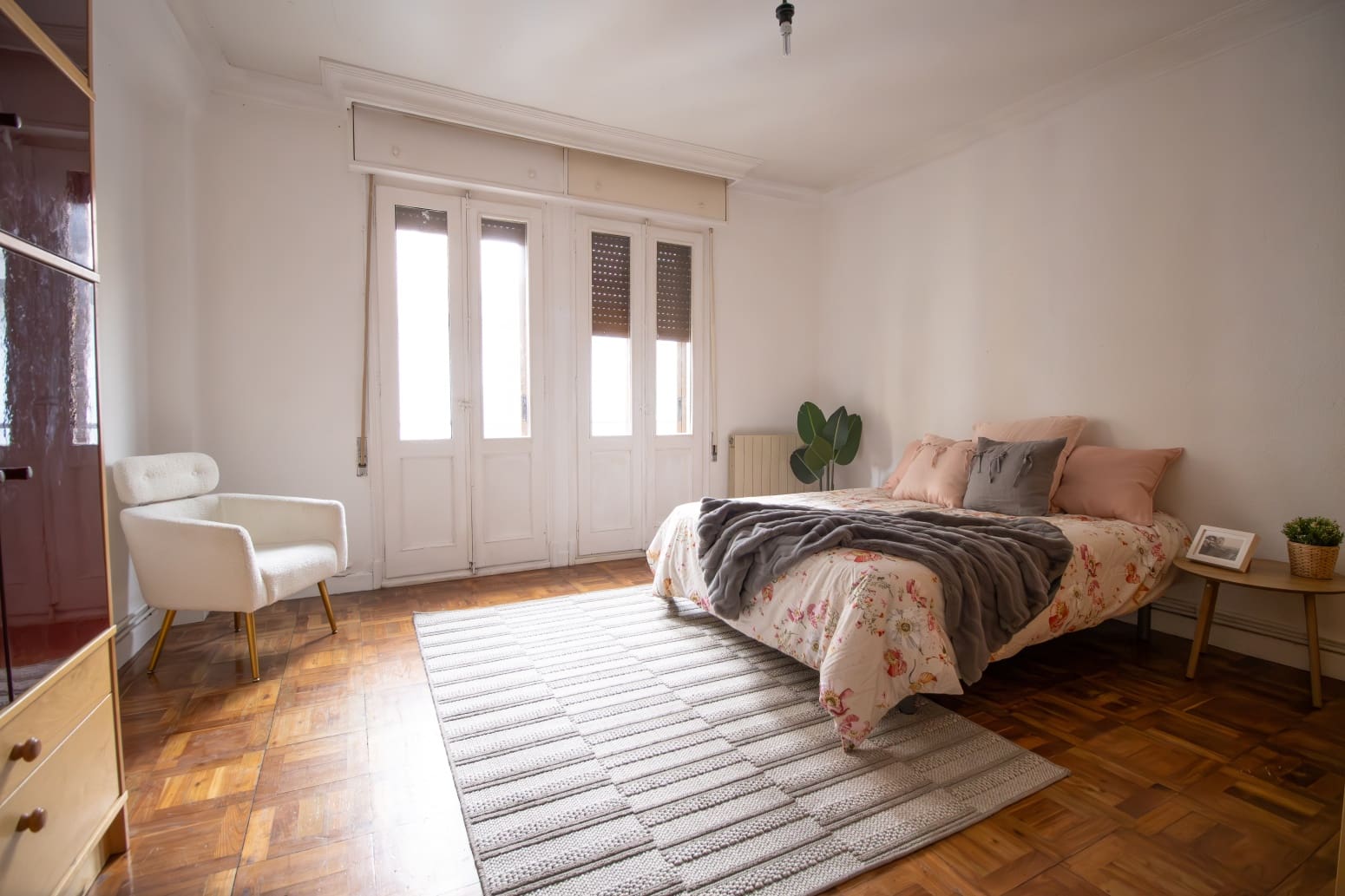Piso de 3 habitaciones en Pamplona / Iruña en venta - 199.000 € (Ref: 9896413)