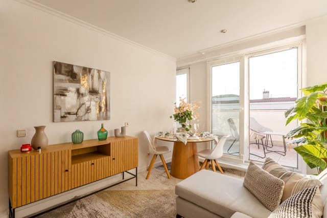 3 makuuhuone Asunto myytävänä paikassa Pamplona - 316 000 € (Ref: 9904041)