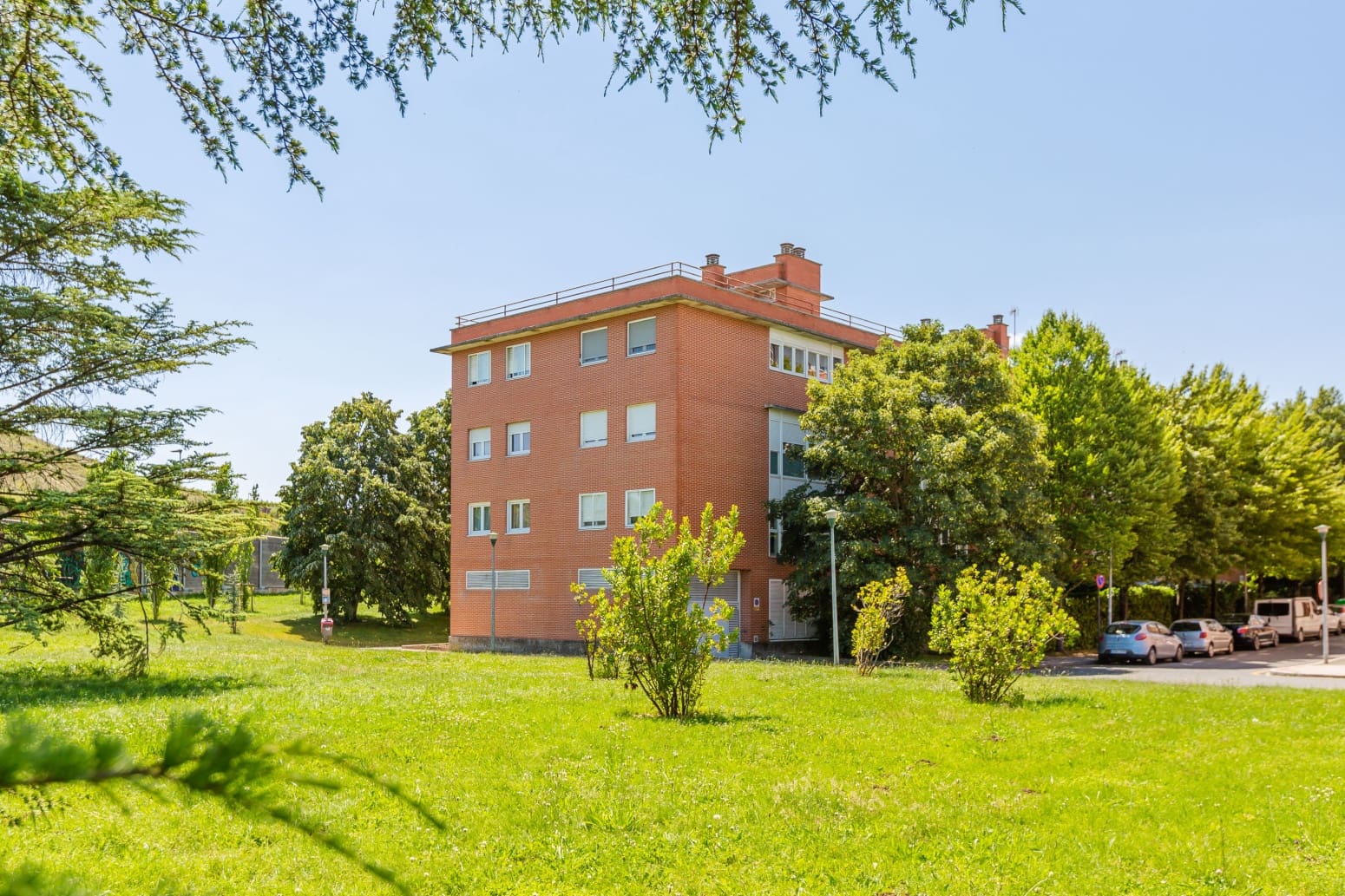 3 soveværelse Lejlighed til salg i Pamplona / Iruna med garage - € 310.000 (Ref: 9906956)