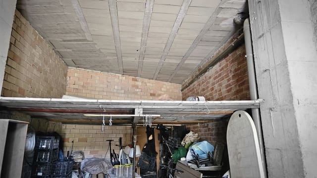 Kaupallinen myytävänä paikassa Pamplona - 39 000 € (Ref: 9910367)
