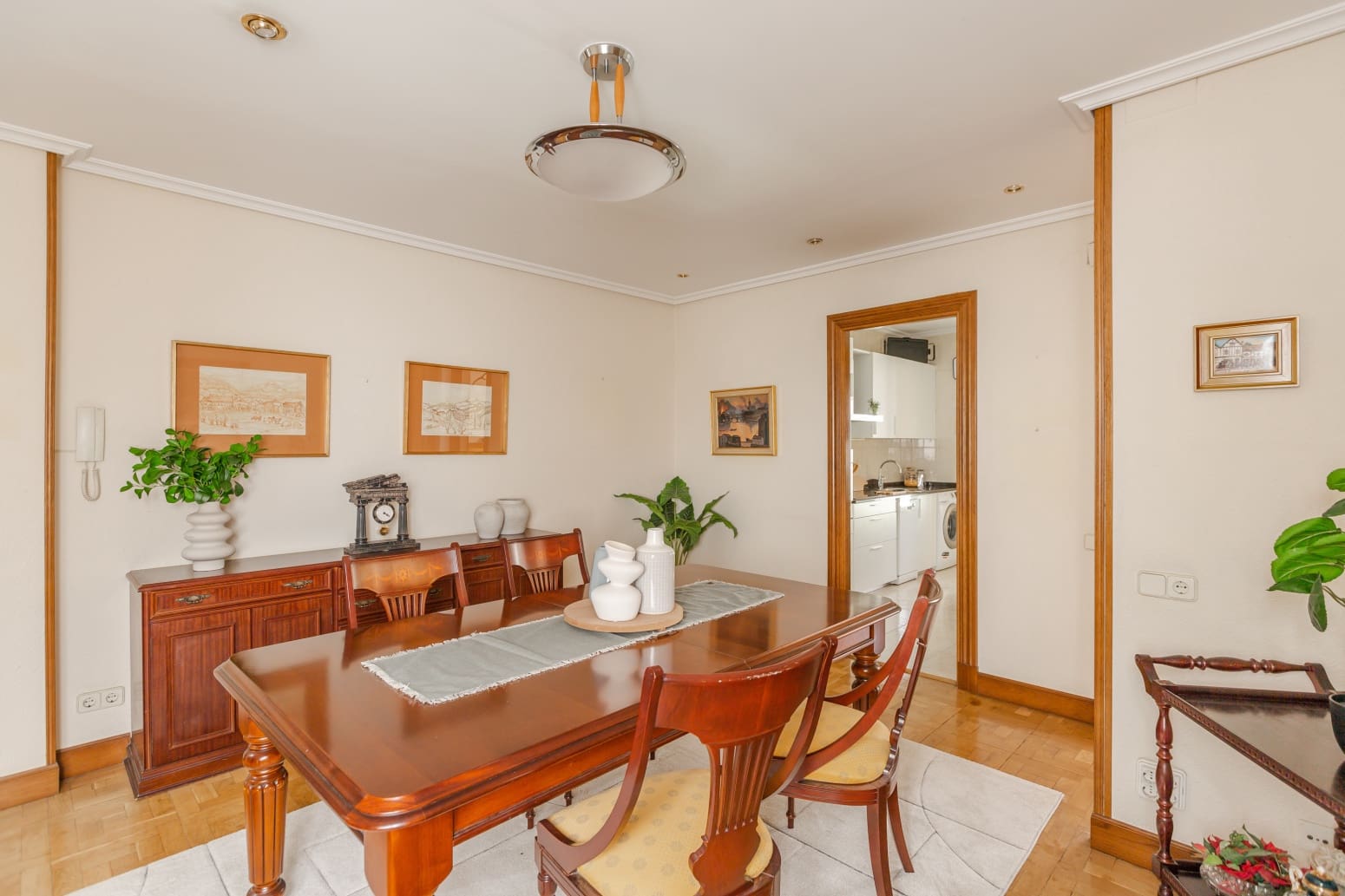 4 soverom Leilighet til salgs i Pamplona med garasje - € 585 000 (Ref: 9912718)