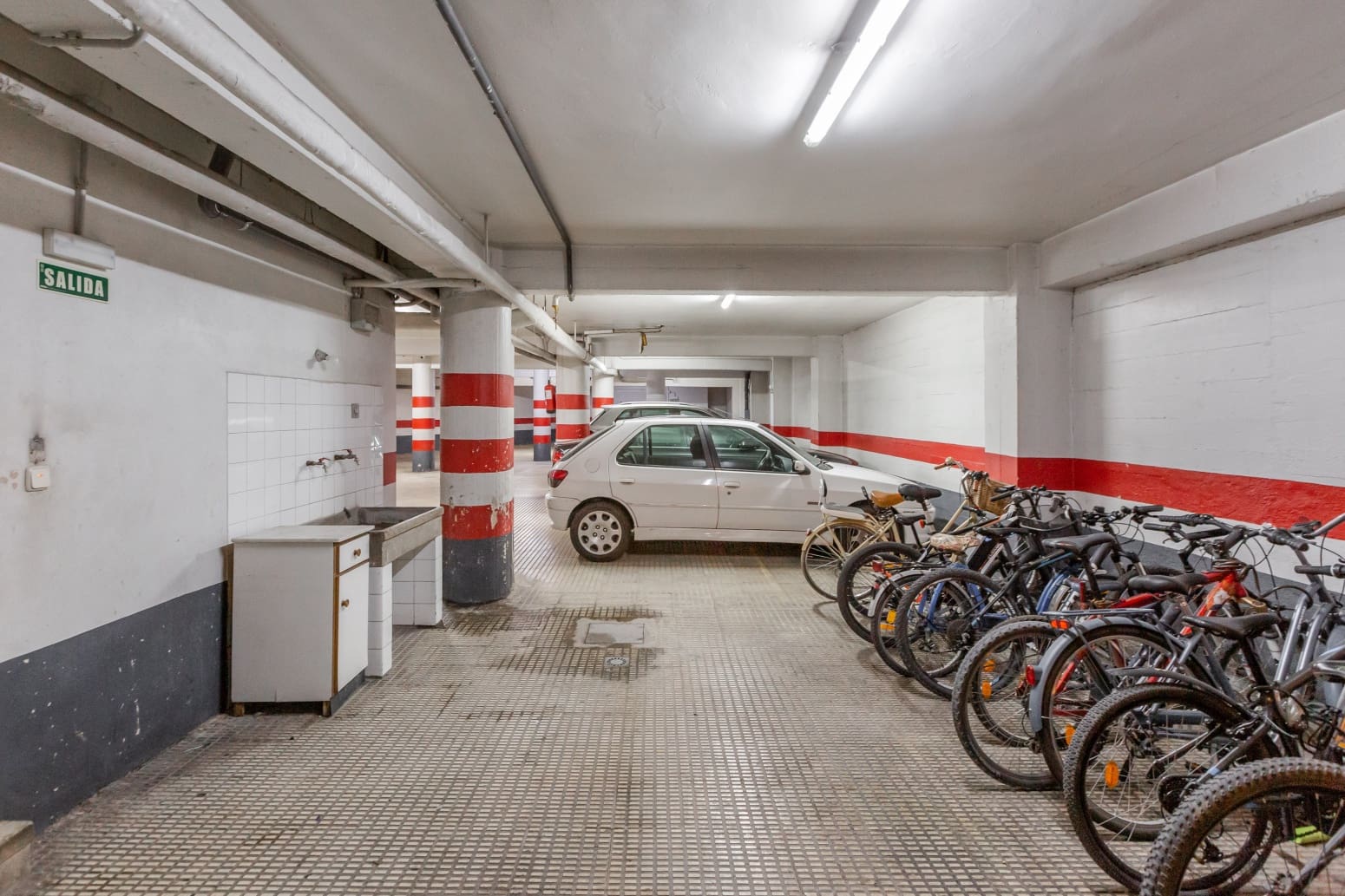 4 soverom Leilighet til salgs i Pamplona med garasje - € 585 000 (Ref: 9912718)