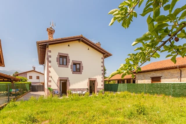 3 sovrum Villa till salu i Elizondo, Baztan med garage - 540 000 € (Ref: 9915363)