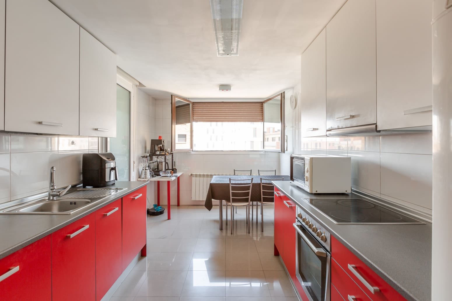 3 slaapkamer Flat te koop in Artica met garage - € 314.000 (Ref: 9917831)