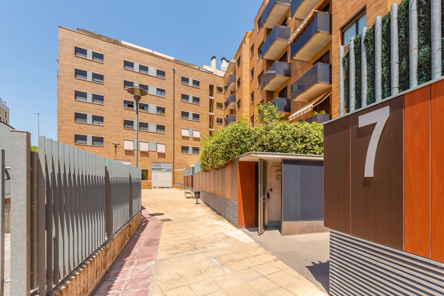 3 slaapkamer Flat te koop in Artica met garage - € 314.000 (Ref: 9917831)