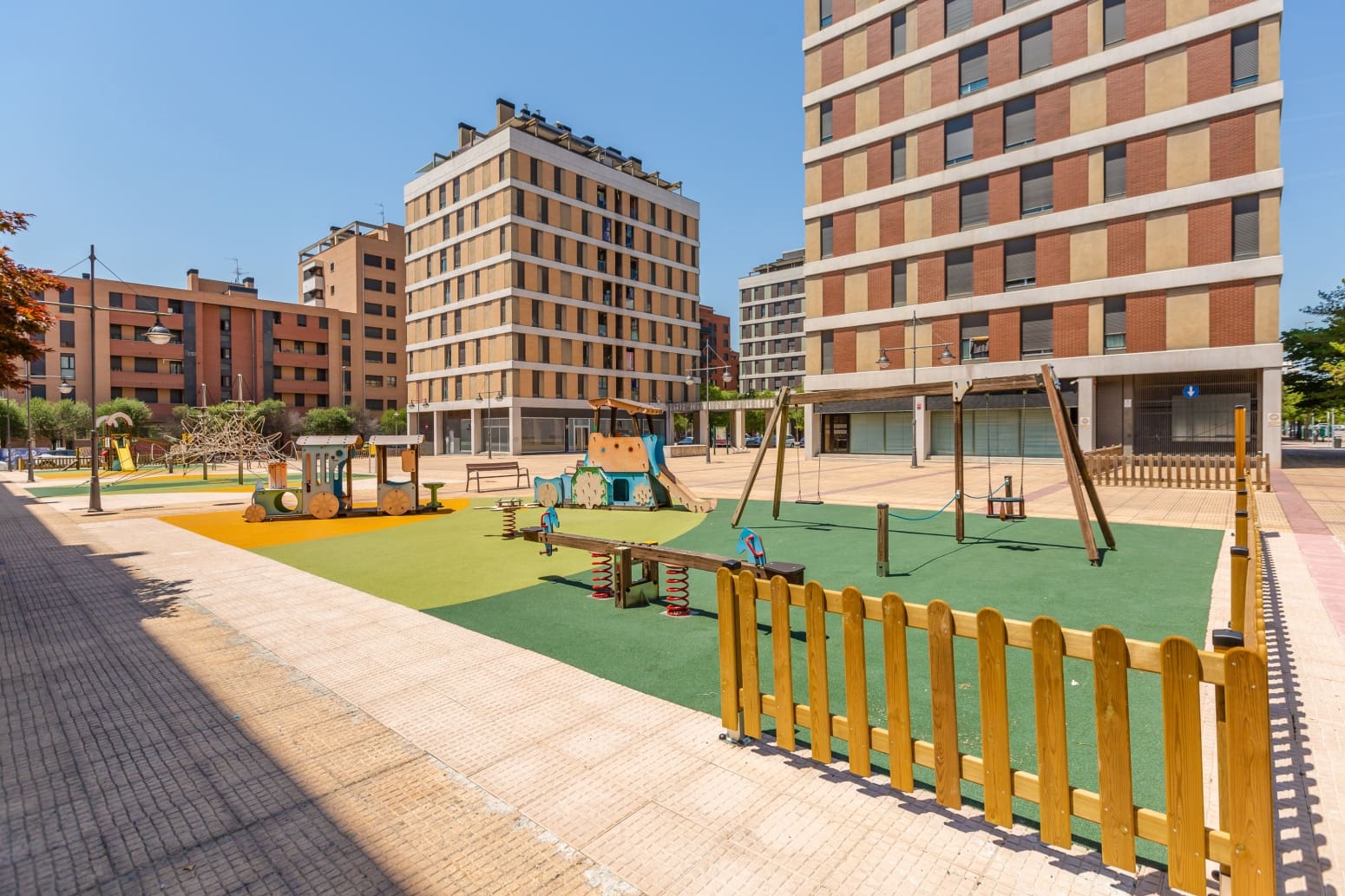 3 slaapkamer Flat te koop in Artica met garage - € 314.000 (Ref: 9917831)