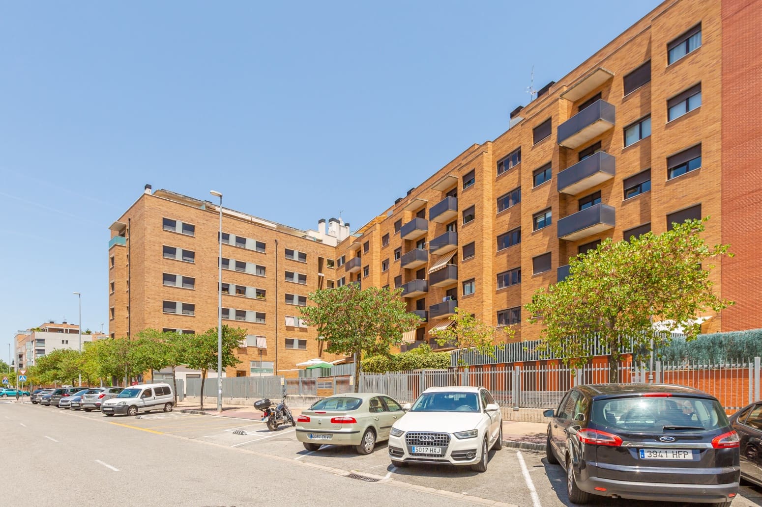 3 slaapkamer Flat te koop in Artica met garage - € 314.000 (Ref: 9917831)