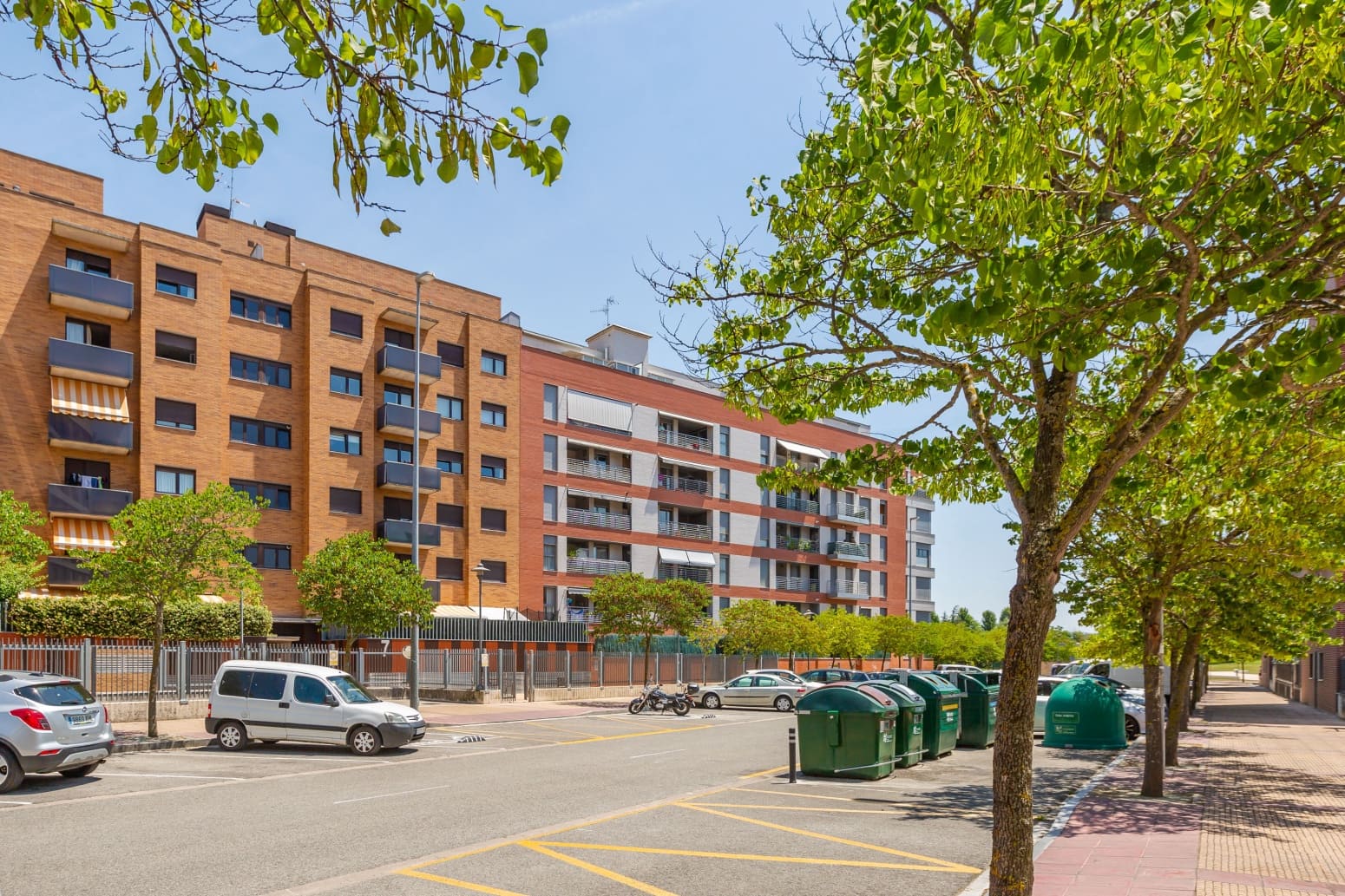 3 slaapkamer Flat te koop in Artica met garage - € 314.000 (Ref: 9917831)