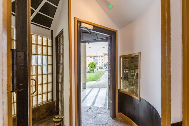 Firma/Unternehmen zu vermieten in Barañain - 900 € (Ref: 9920049)