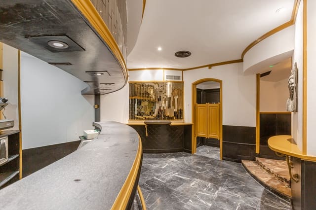 Firma/Unternehmen zu vermieten in Barañain - 900 € (Ref: 9920049)